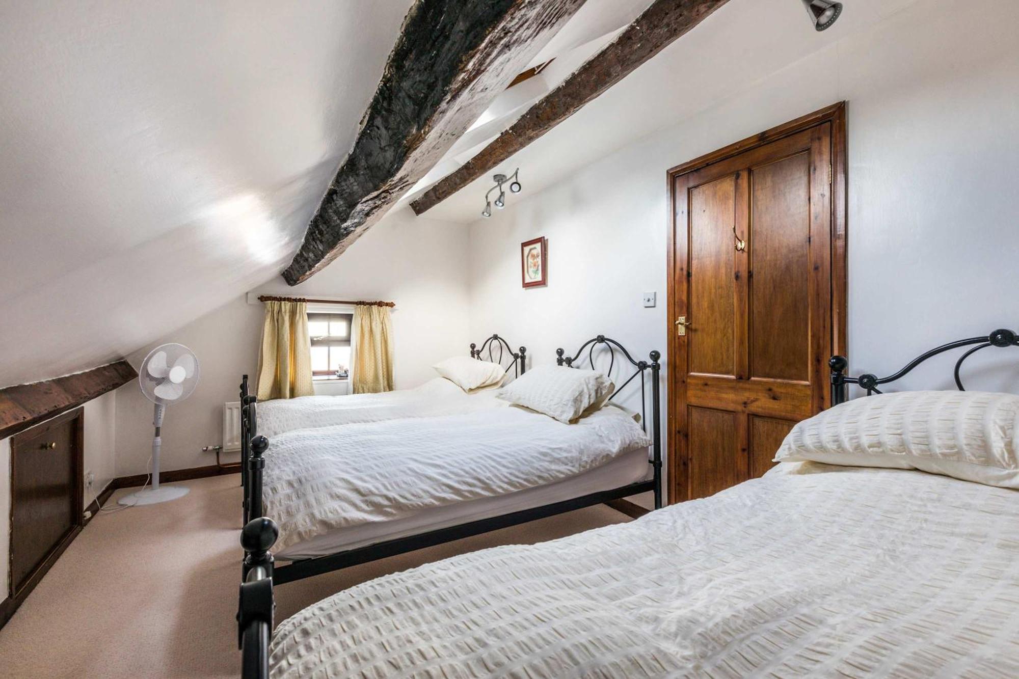 Letaway - Captain Cook's Cottage, *
